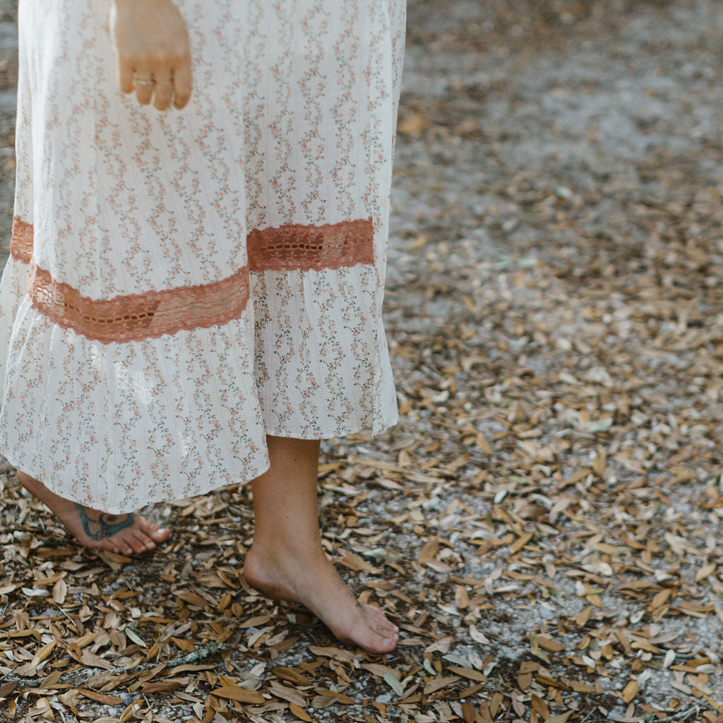 Herbal tinctures and plant remedies for body wisdom and nature connection.